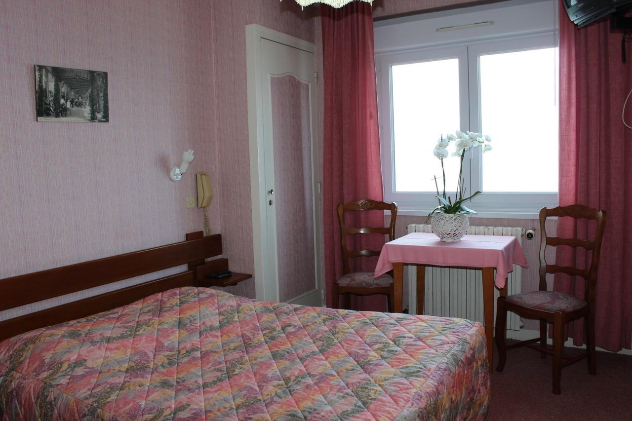 Hotel National Saint-Gingolph Habitación foto